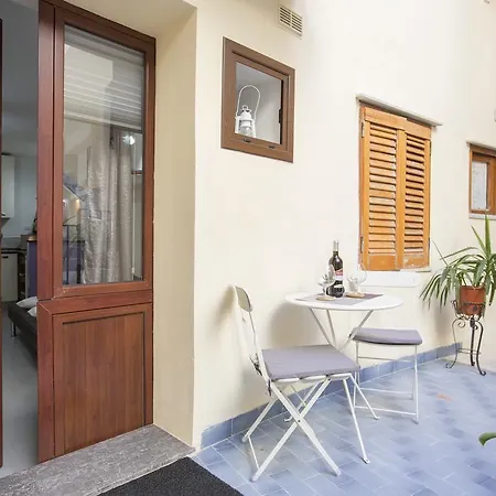 Apartment Orchidea Studio
